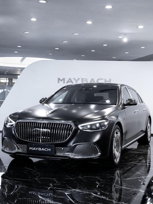 惠州21岚图汽车的售后服务让用户无忧出行，迈巴赫未来的豪华车趋势